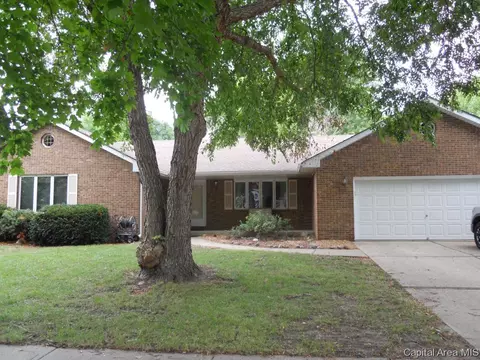 1808 Hunter Rdg, Springfield, IL 62704 photo 1