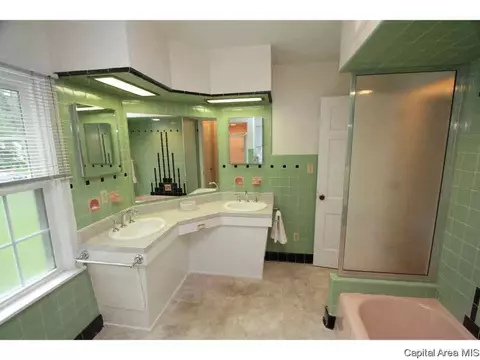 1925 Wiggins Ave, Springfield, IL 62704 photo 18