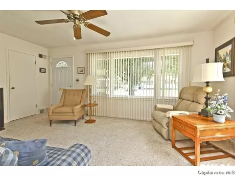 3045 E Trinity Ave, Springfield, IL 62702 photo 2