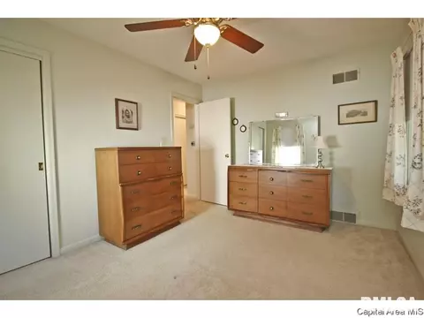 3045 E Trinity Ave, Springfield, IL 62702 photo 16