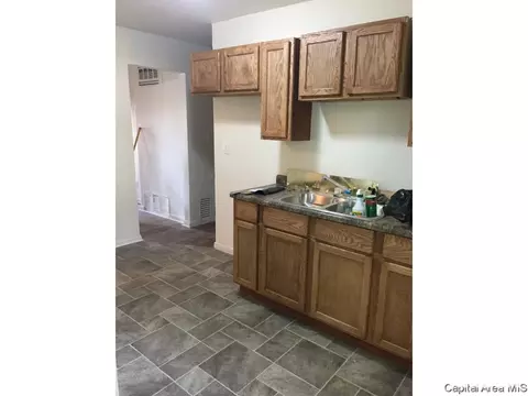 2805 Poplar Ave, Springfield, IL 62703 photo 7