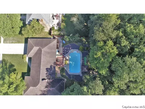 820 Coventry Pt, Springfield, IL 62702 photo 17