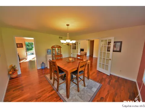 820 Coventry Pt, Springfield, IL 62702 photo 6