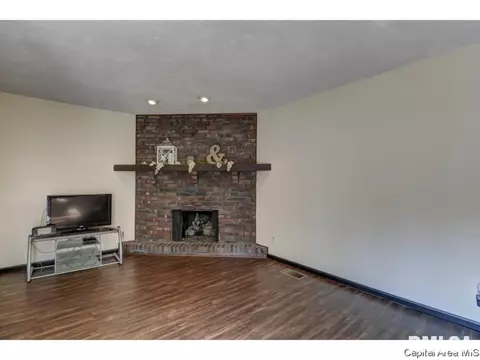 3220 Ellendale, Springfield, IL 62704 photo 11