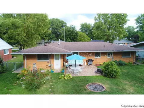 3421 S 1st St, Springfield, IL 62703 photo 2