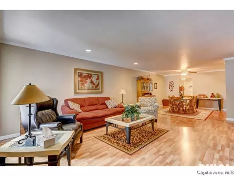 4313 Pickfair Rd, Springfield, IL 62703 photo 11