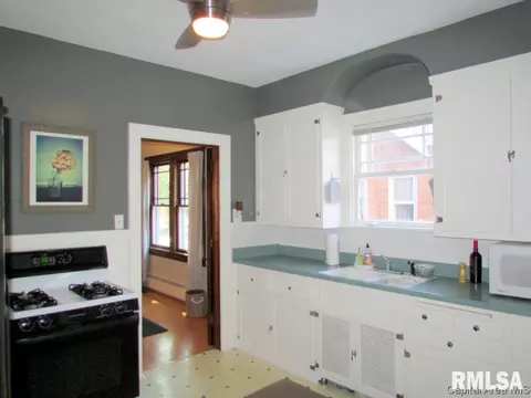 1917 S Walnut, Springfield, IL 62704 photo 9