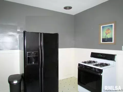 1917 S Walnut, Springfield, IL 62704 photo 10