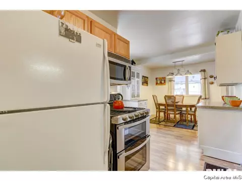 2909 S 5th St, Springfield, IL 62703 photo 7