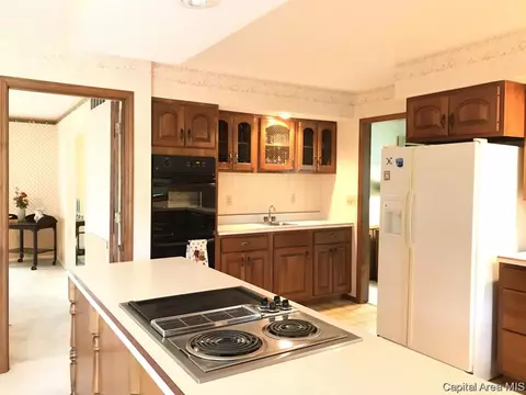2108 Augusta Dr, Springfield, IL 62704 photo 8