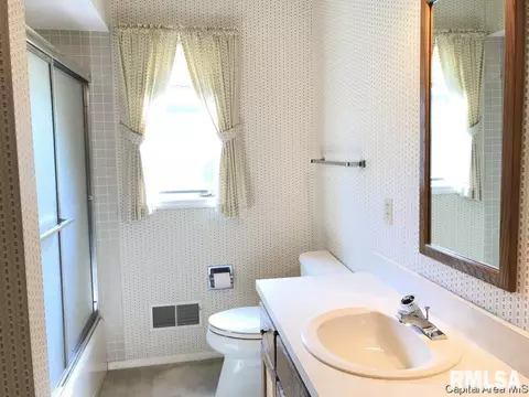 2108 Augusta Dr, Springfield, IL 62704 photo 23
