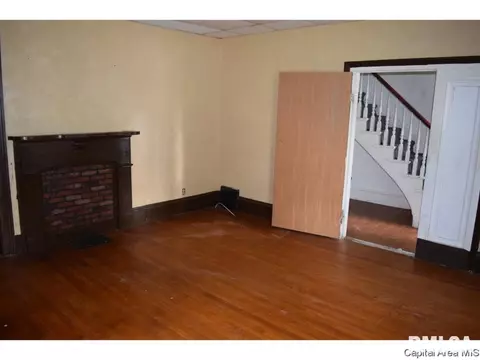 1216 N 6th St, Springfield, IL 62702 photo 3