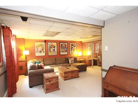 12 Eton Dr, Springfield, IL 62702 photo 11
