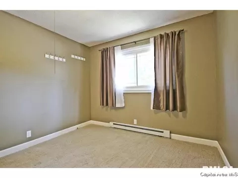 12 Eton Dr, Springfield, IL 62702 photo 18