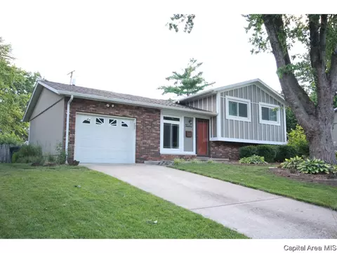 12 Eton Dr, Springfield, IL 62702 photo 32