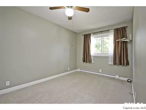 12 Eton Dr, Springfield, IL 62702 photo 15
