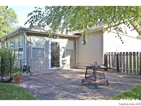 12 Eton Dr, Springfield, IL 62702 photo 31