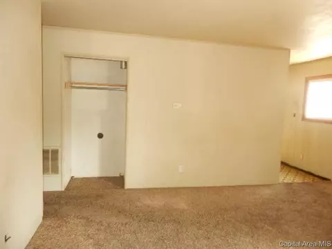 3317 Buckner St, Springfield, IL 62703 photo 3