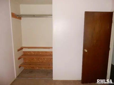 2724 Selkirk Rd, Springfield, IL 62702 photo 6