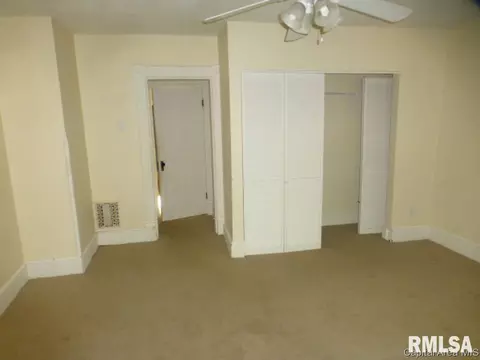 1033 N 4th St, Springfield, IL 62702 photo 11