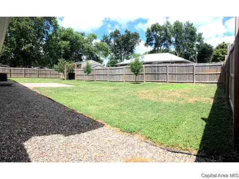 208 Edwin St, Brighton, IL 62012 photo 15