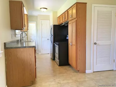 208 Edwin St, Brighton, IL 62012 photo 6