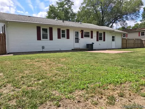 208 Edwin St, Brighton, IL 62012 photo 13