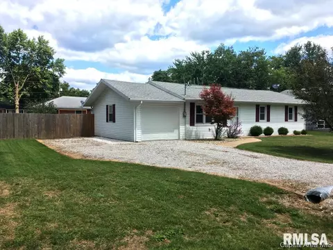 208 Edwin St, Brighton, IL 62012 photo 2