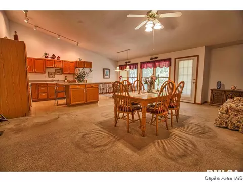 4102 Mcgregor, Springfield, IL 62707 photo 11
