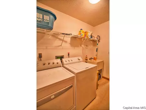 4102 Mcgregor, Springfield, IL 62707 photo 27