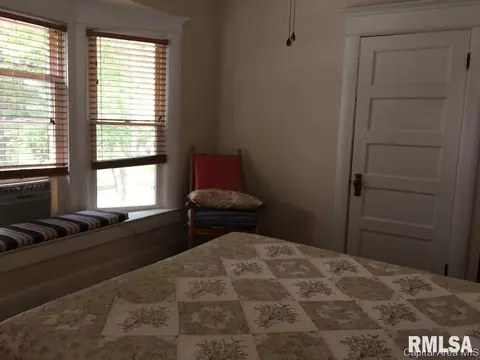 1400 Holmes Ave, Springfield, IL 62704 photo 13