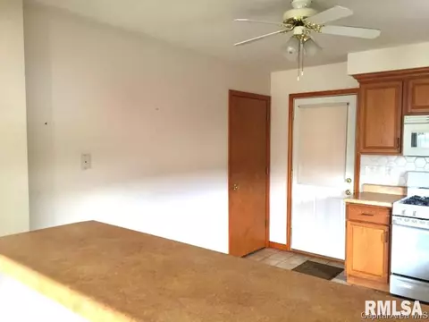 2144 S 9th St, Springfield, IL 62703 photo 15