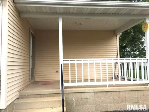 2144 S 9th St, Springfield, IL 62703 photo 5