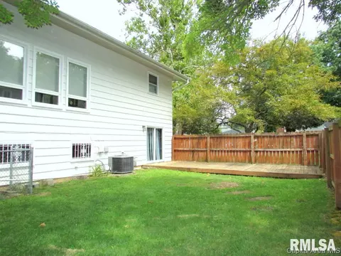900 Greenview, Springfield, IL 62704 photo 18