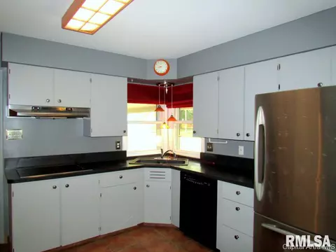 900 Greenview, Springfield, IL 62704 photo 7