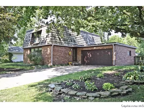 811 Kenyon Dr, Springfield, IL 62704 photo 1