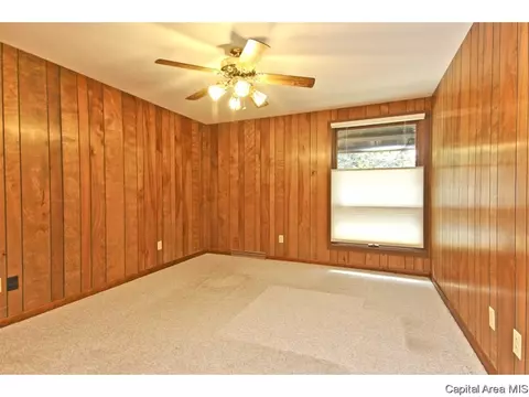 811 Kenyon Dr, Springfield, IL 62704 photo 27