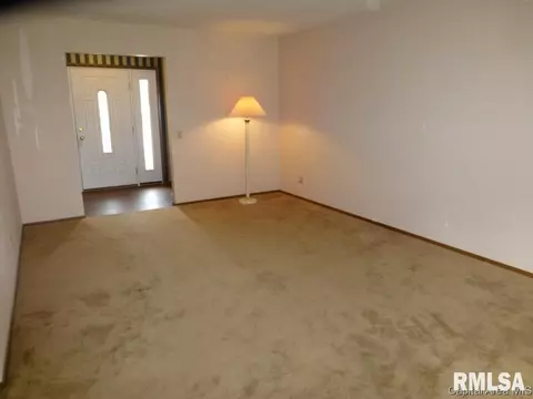 2453 Arrowhead Dr, Springfield, IL 62702 photo 10