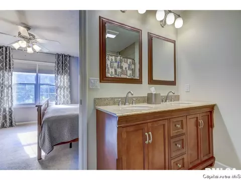 2916 Andy Rd, Springfield, IL 62702 photo 18