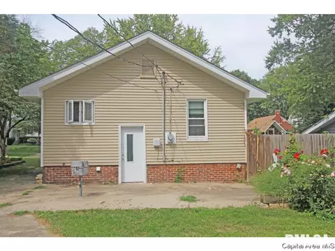 1452 N 3rd, Springfield, IL 62702 photo 10