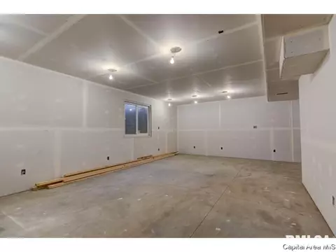 3825 Carney Blvd, Springfield, IL 62712 photo 27