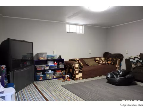 2341 Yale Blvd, Springfield, IL 62703 photo 10
