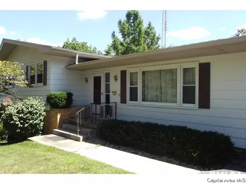 5 Lamplighter Ln, Springfield, IL 62707 photo 4