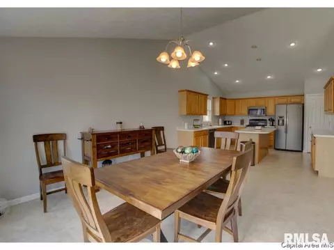 5408 Crane Dr, Springfield, IL 62711 photo 13