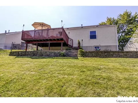 1601 Brenda Ct, Springfield, IL 62702 photo 4