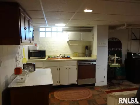 1908 S Walnut St, Springfield, IL 62704 photo 19
