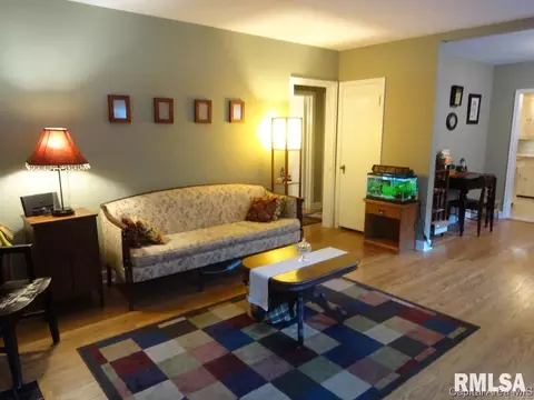 1908 S Walnut St, Springfield, IL 62704 photo 5