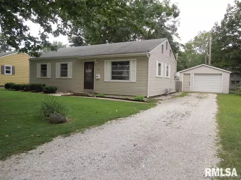 1111 Johnson Ln, Springfield, IL 62702 photo 1