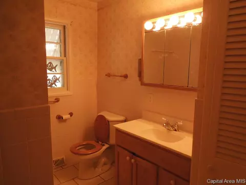 1111 Johnson Ln, Springfield, IL 62702 photo 7
