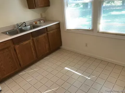 3340 Sheridan St, Springfield, IL 62703 photo 6